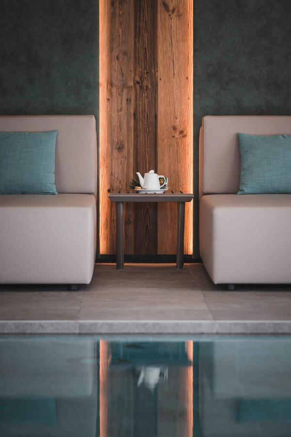 Majestic - Unique Spa Resort Brunico Exterior photo